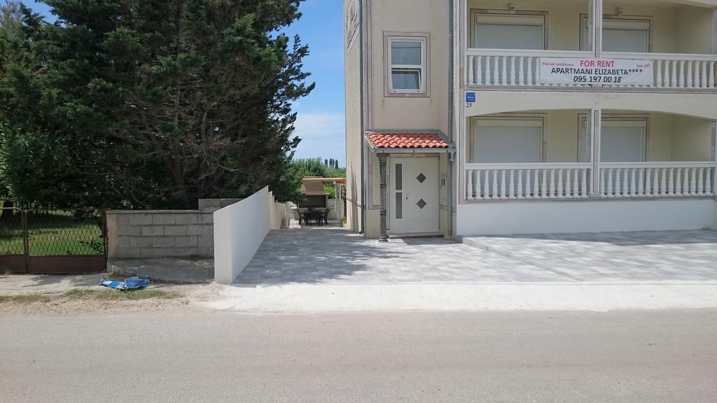 Elizabeta Apartments Nin Extérieur photo